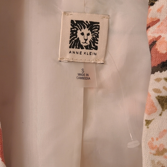 Anne Klein Floral Linen Blazer with Gold Button Detail Size Small - Picture 3 of 5
